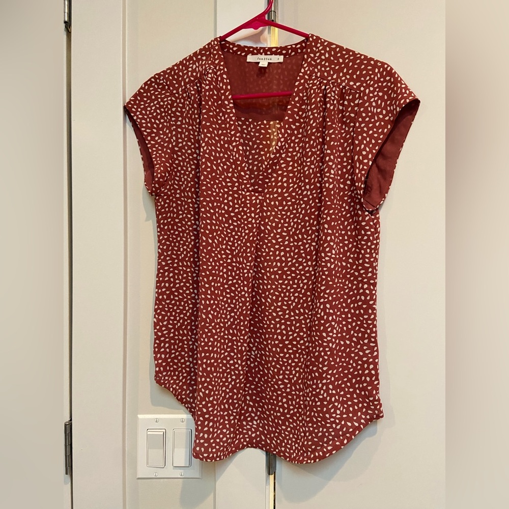 Women’s V-Neck Blouse
